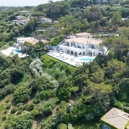 Fcd75 - Super Exclusive Seafront Luxury In Les Parcs De Tropez *