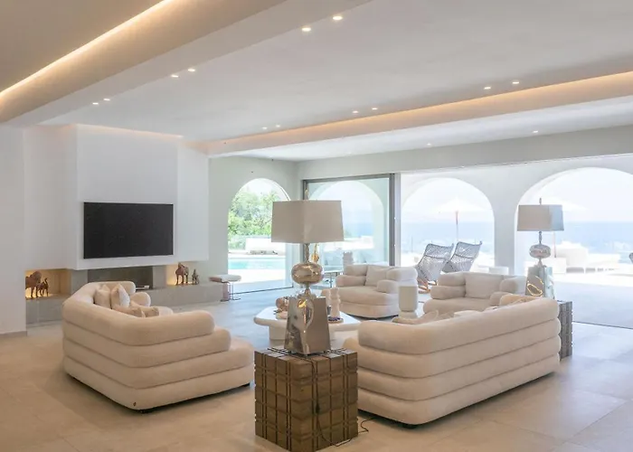 Fcd75 - Super Exclusive Seafront Luxury In Les Parcs De Tropez